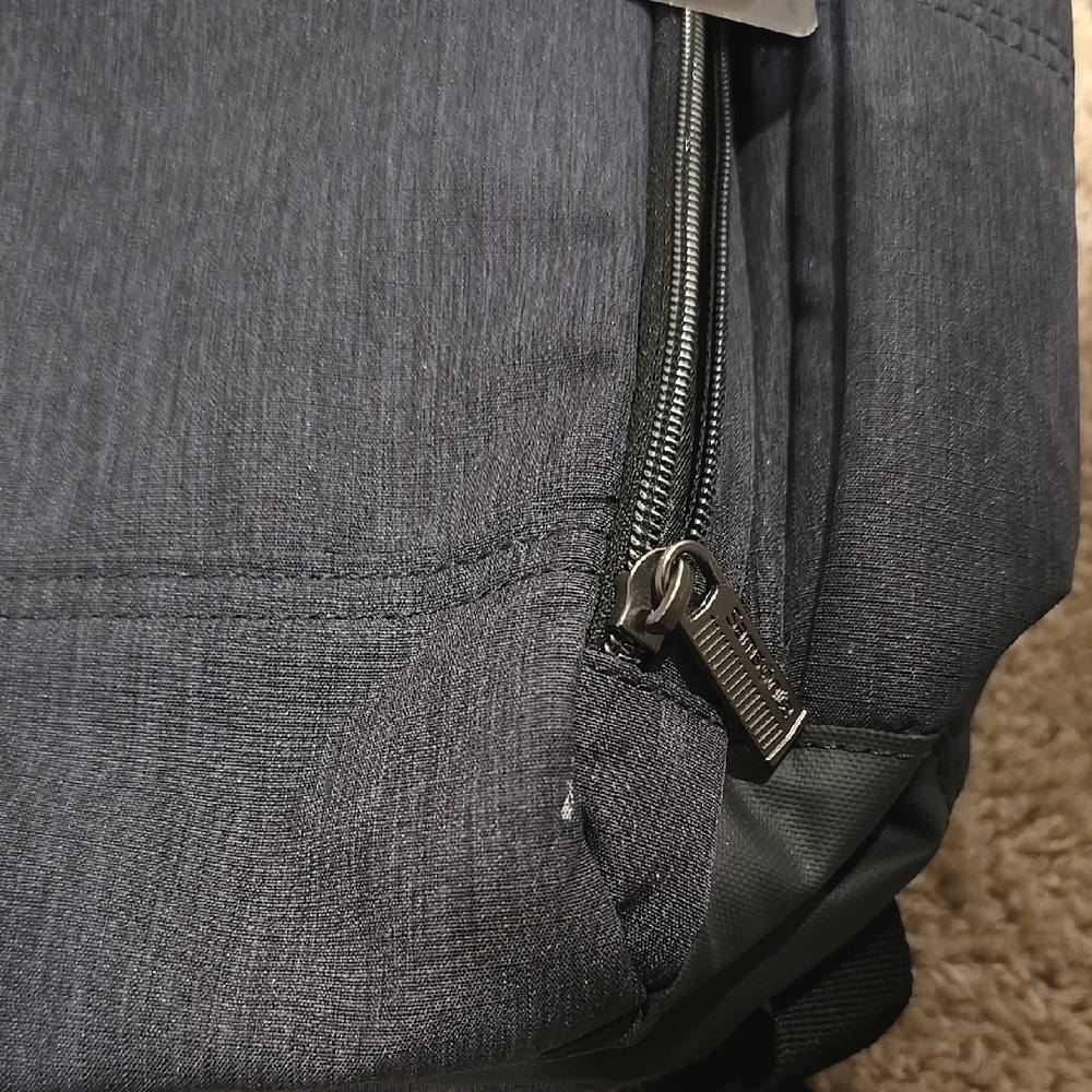 Samsonite Gray Backpack - Picture 17 of 17